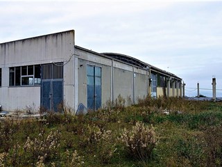 Capannone in Vendita a Lapedona, 320'000€, 1000 m²