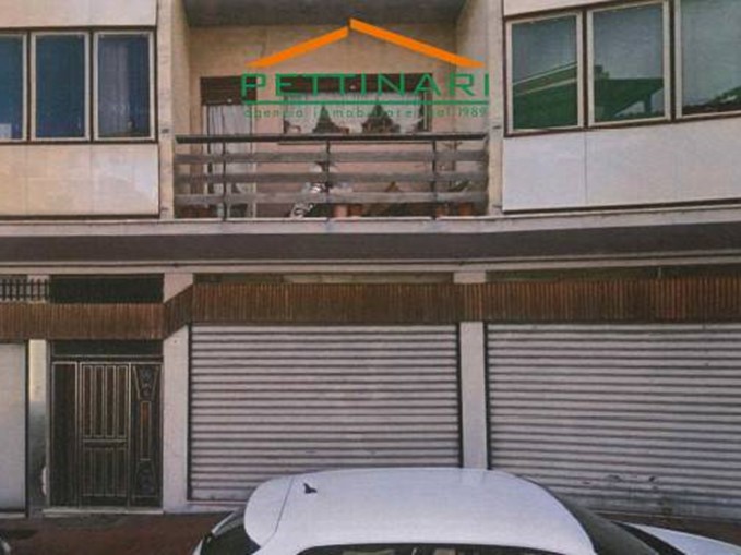 Casa Indipendente in Vendita a Castelfidardo, 380'000€, 549 m²