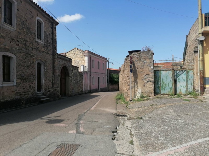 Casa Indipendente in Vendita a Sardara, 69'000€, 207 m²