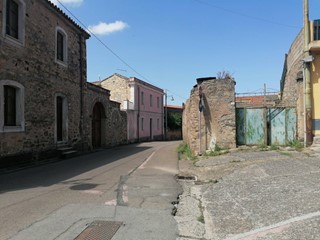 Casa Indipendente in Vendita a Sardara, 69'000€, 207 m²