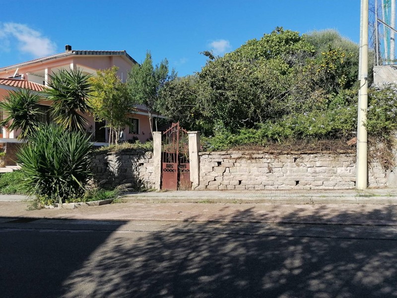 Terreno edificabile in Vendita a Sardara, 65'250€, 700 m²