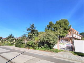 Villa in Vendita a Sardara, 239'000€, 260 m²