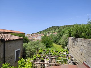 Villa in Vendita a Sardara, 80'000€, 283 m²