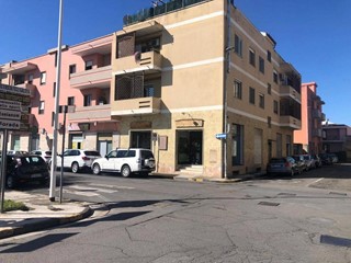 Immobile commerciale in Vendita a Quartu Sant'Elena, 175'000&euro;, 160 m²