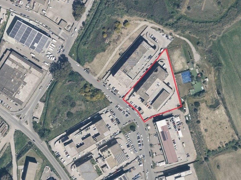 Laboratorio in Vendita a Cagliari, 160'000&euro;, 240 m²