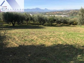 Terreno edificabile in Vendita a Montesilvano, 55'000€, 1500 m²