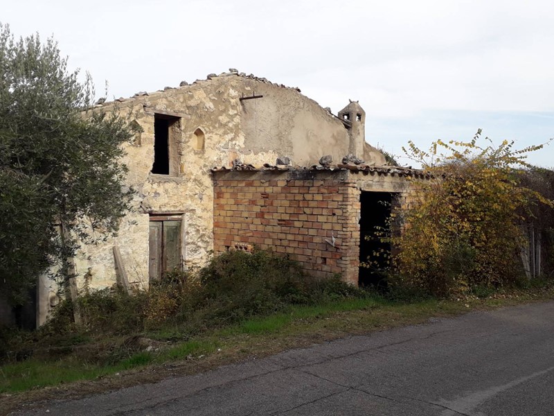 Casa Indipendente in Vendita a Roccamontepiano, 19'000&euro;, 100 m²