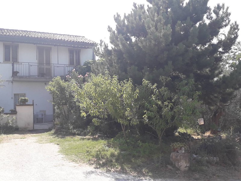 Casa Indipendente in Vendita a Manoppello, 45'000€, 165 m²