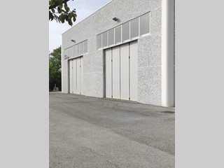 Capannone in Affitto a Rosciano, 1'800€, 370 m²