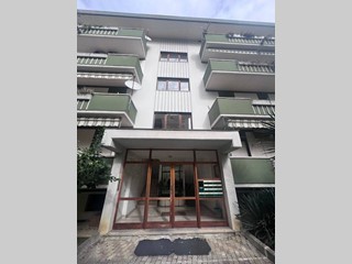 Appartamento in Vendita a Chieti, 90'000€, 130 m²