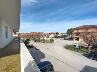 Appartamento in Vendita a Fermo, 138'000&euro;, 162 m²