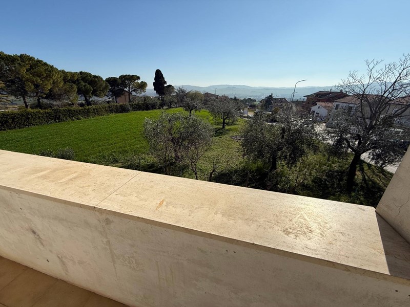 Quadrilocale in Vendita a Sant'Elpidio a Mare, 85'000€, 130 m²