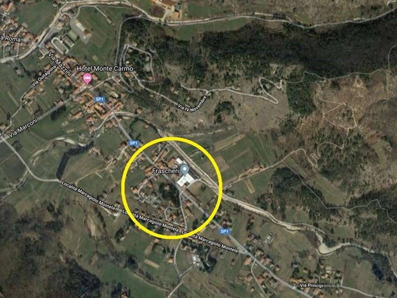 Casa Indipendente in Vendita a Bardineto, 270 m²