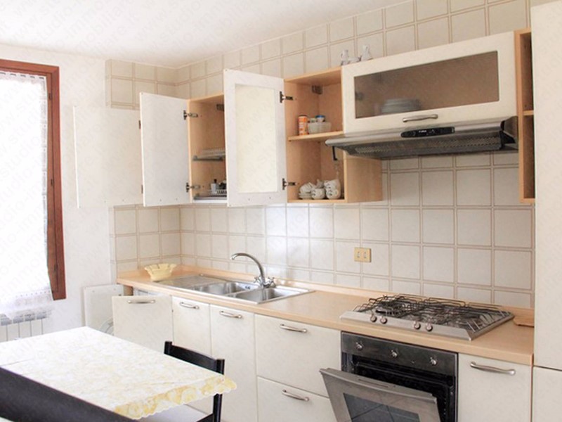 Casa Semi Indipendente in Vendita a Bergantino, 50'000€, 60 m²