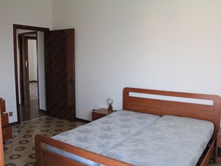 Quadrilocale in Vendita a Bergantino, 60'000€, 90 m²