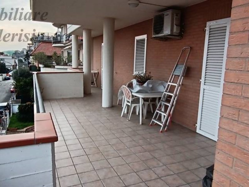 Appartamento in Vendita a San Benedetto del Tronto, 370'000€, 147 m²