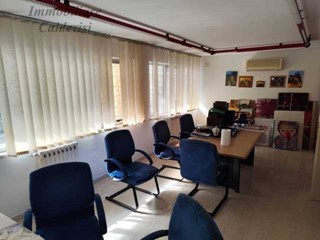 Ufficio in Vendita a San Benedetto del Tronto, 195'000€, 102 m²