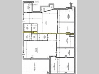 Ufficio in Affitto a San Benedetto del Tronto, 1'700€, 191 m²