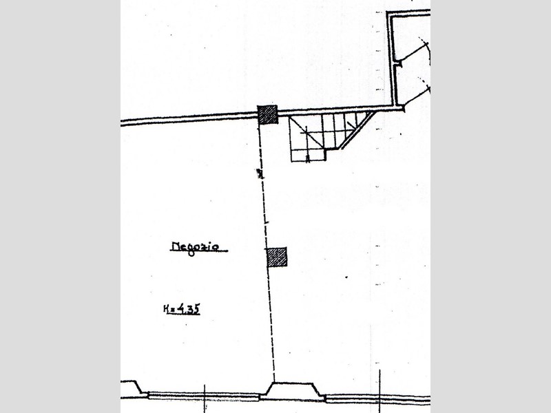Immobile commerciale in Vendita a San Benedetto del Tronto, 320'000€, 110 m²
