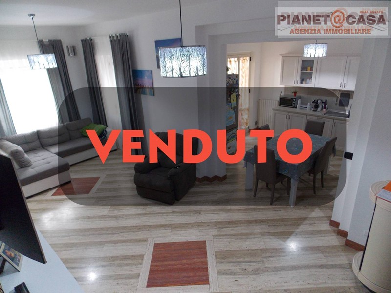 Casa Indipendente in Vendita a Spinetoli, 179'000€, 280 m²