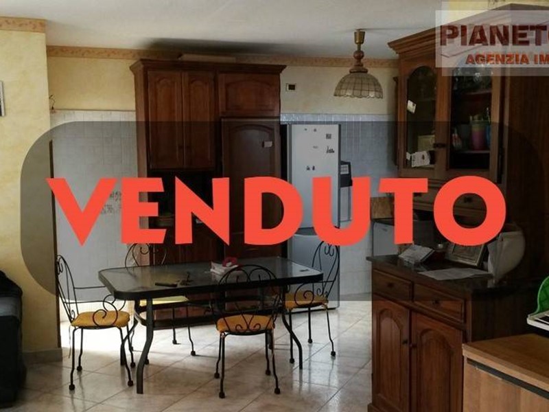 Quadrilocale in Vendita a Spinetoli, 89'000€, 130 m²