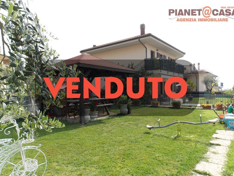 Quadrilocale in Vendita a Colli del Tronto, 212'000€, 115 m²