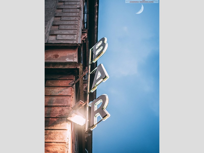 Attività commerciale in Vendita a Offida, 250 m²