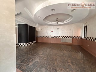 Immobile commerciale in Vendita a Spinetoli, 75'000€, 120 m²