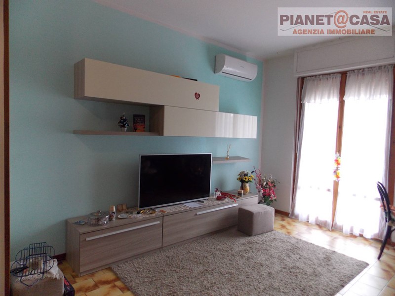 Appartamento in Vendita a Spinetoli, 125'000€, 160 m²