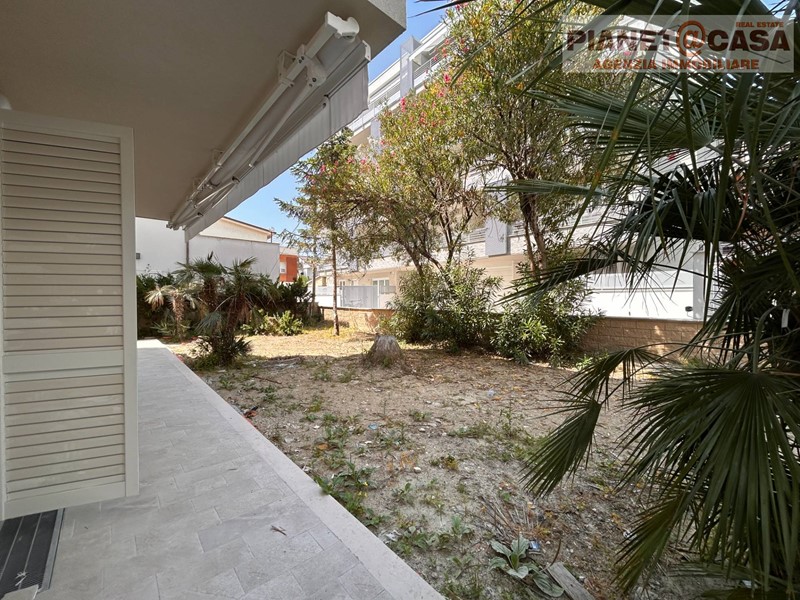 Trilocale in Vendita a Alba Adriatica, 268'000€, 160 m²