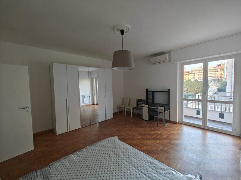 Quadrilocale in Affitto a Milano, 2'400€, 110 m²