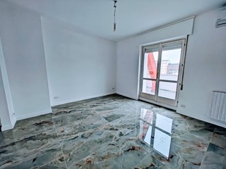 Trilocale in Affitto a Milano, 2'800€, 102 m²