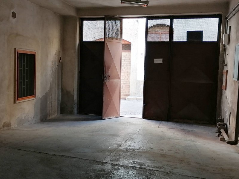 Box in Vendita a Canosa di Puglia, 39'000€, 95 m²