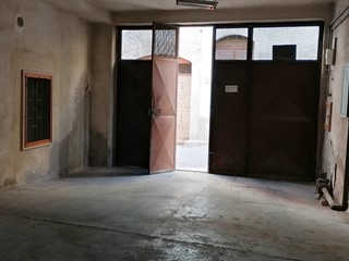 Box in Vendita a Canosa di Puglia, 39'000€, 95 m²