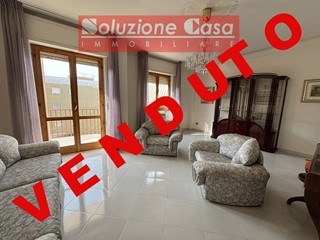 Trilocale in Vendita a Canosa di Puglia, 80'000&euro;, 110 m²