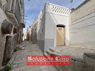 Casa Indipendente in Vendita a Canosa di Puglia, 9'000€, 20 m²