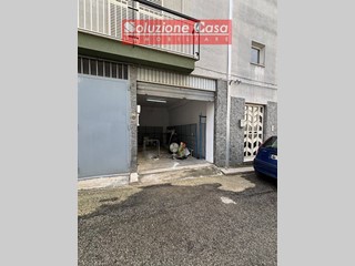 Box in Vendita a Canosa di Puglia, 69'000€, 80 m²