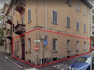 Laboratorio in Vendita a Legnano, 99'000€, 106 m²