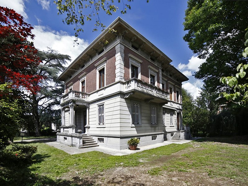 Trilocale in Vendita a Fagnano Olona, 134 m²