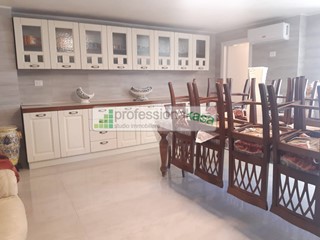Casa Semi Indipendente in Vendita a Vasto, 420'000&euro;, 198 m², con Box