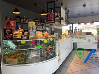 Attività commerciale in Vendita a Castiglione delle Stiviere, 60'000€, 210 m²