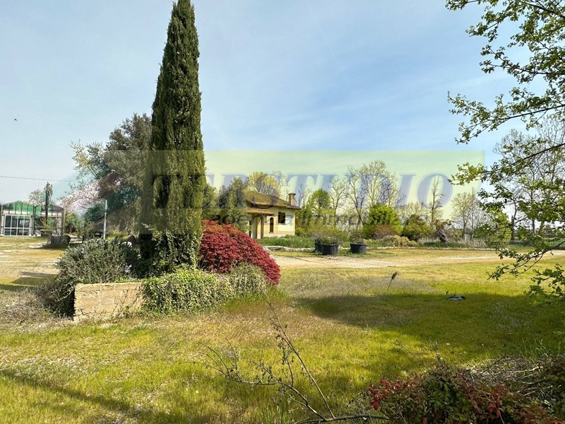 Terreno agricolo in Vendita a Cologno al Serio, 26000 m²