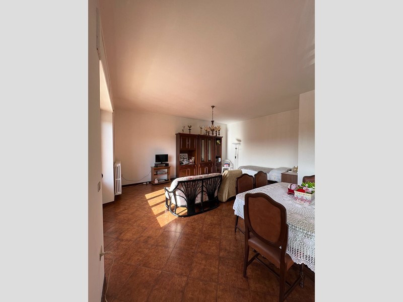 Appartamento in Vendita a Falerone, 99'000€, 120 m²