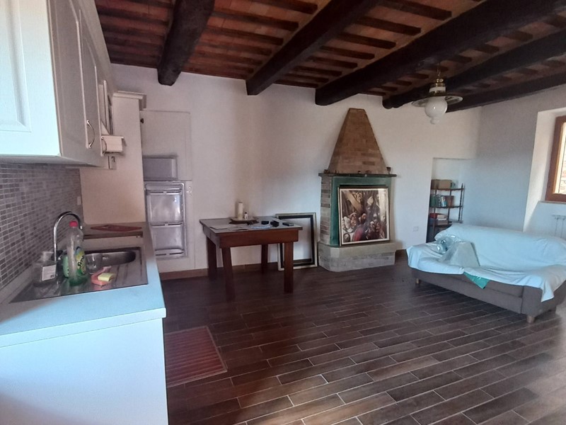 Casa Indipendente in Vendita a Massa Fermana, 140'000€, 150 m²
