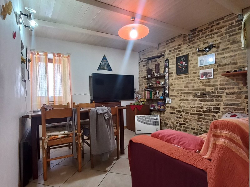 Casa Indipendente in Vendita a Montegiorgio, 55'000€, 120 m²