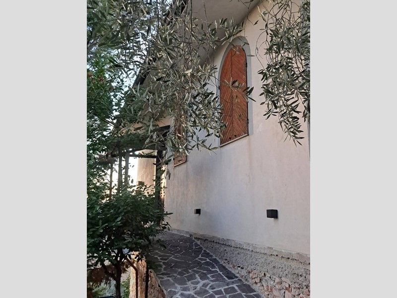 Casa Indipendente in Vendita a Monte Giberto, 330'000€, 300 m²