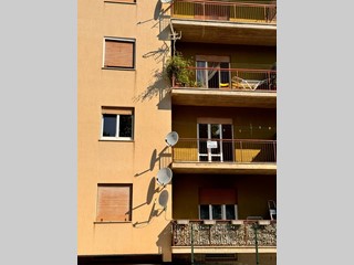Appartamento in Vendita a Servigliano, 88'000€, 90 m²