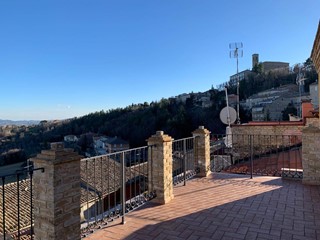 Casa Indipendente in Vendita a Montegiorgio, 56'500€, 120 m²