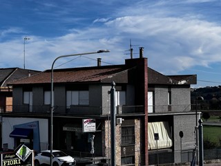 Casa Semi Indipendente in Vendita a Montegiorgio, 137'000€, 280 m²