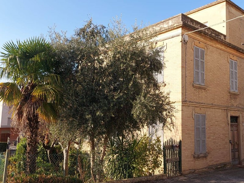 Quadrilocale in Vendita a Grottazzolina, 65'000€, 80 m²